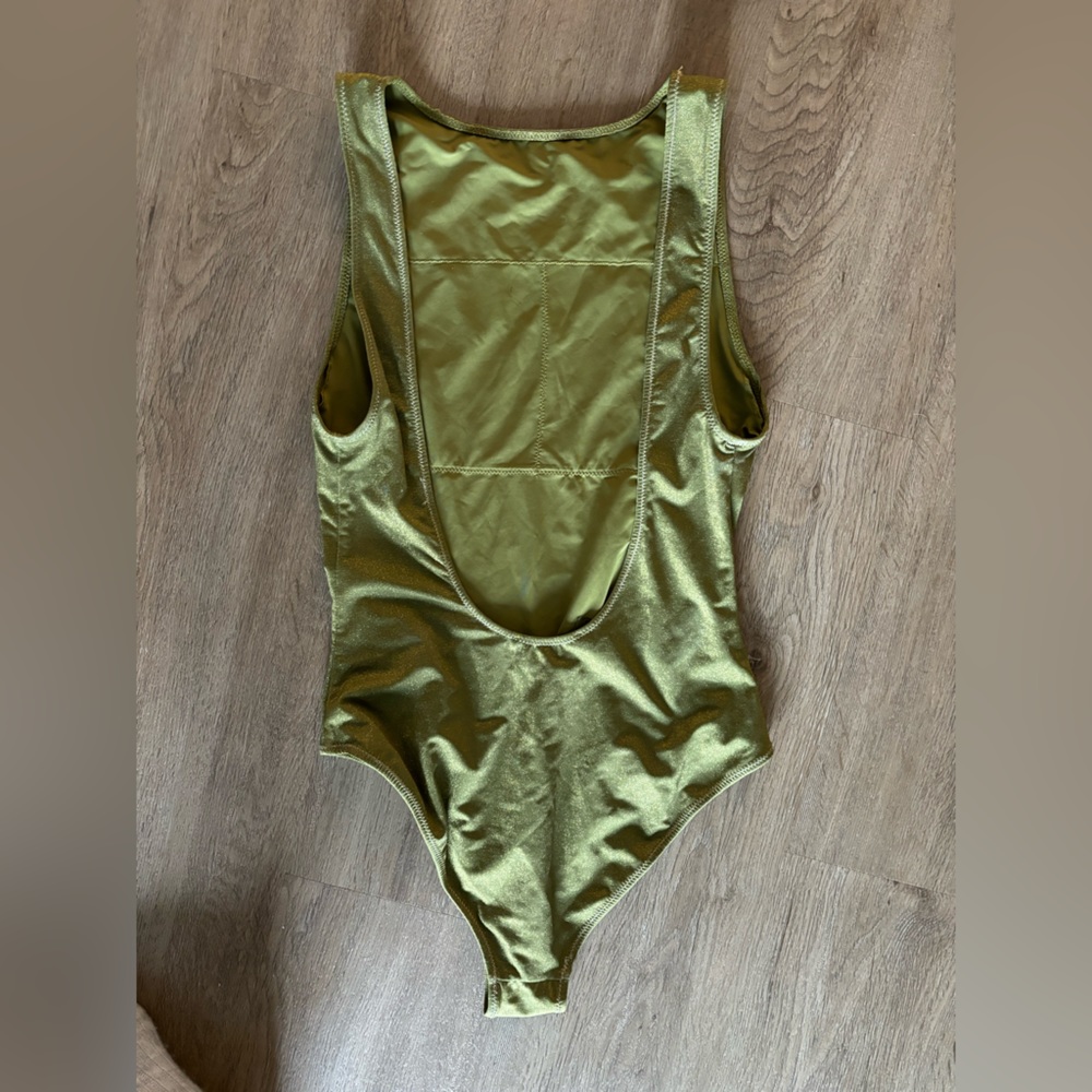 Sparky green low back zara swimsuit (size small)